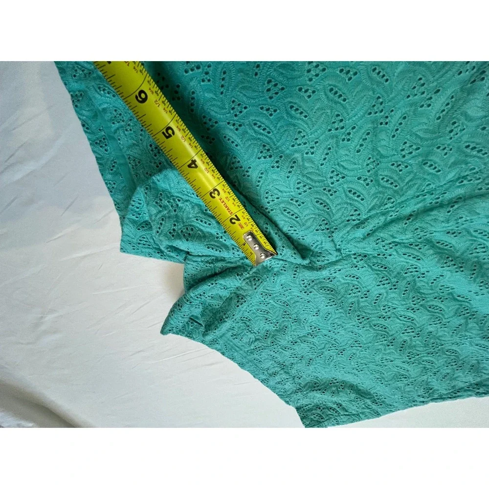 Ann Taylor Turquoise Eyelet Embroidered Cotton Shorts Teal Paisley Size 10